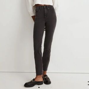Madewell Stovepipe High Waisted Jeans in Banberry Wash: Raw-Hem Edition